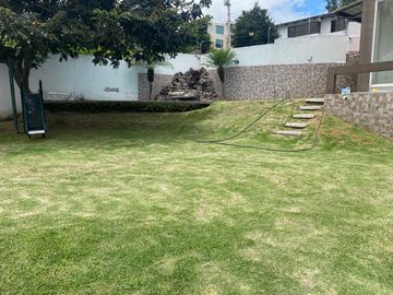 I3 VENDE CASA EN CUMBAYA