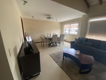 I3 VENDE CASA EN CUMBAYA