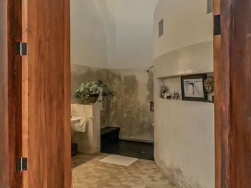 CASA COLONIAL EN VENTA, CENTRO HISTORICO MERIDA