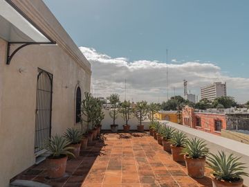 CASA COLONIAL EN VENTA, CENTRO HISTORICO MERIDA