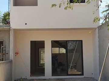 TOWNHOUSE  EN VENTA 