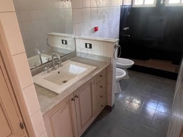 Casa en venta de 3 dormitorios c/ cochera en San Miguel
