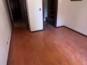 Casa en venta de 3 dormitorios c/ cochera en San Miguel