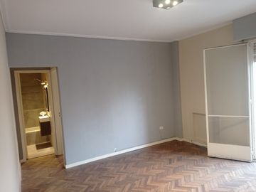 Departamento En Venta  La Plata Centro Oportunidad