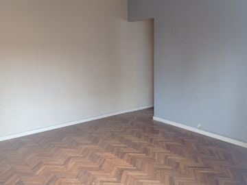 Departamento En Venta  La Plata Centro Oportunidad