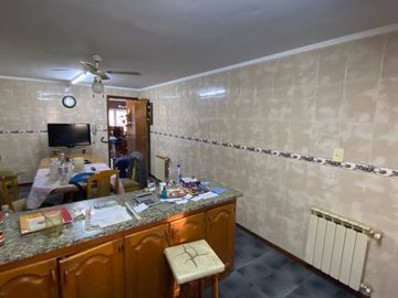 Chalet en venta de 3 dormitorios c/ cochera en Miramar