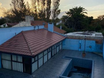 Chalet en venta de 3 dormitorios c/ cochera en Miramar