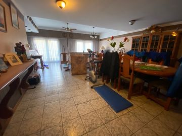 Chalet en venta de 3 dormitorios c/ cochera en Miramar