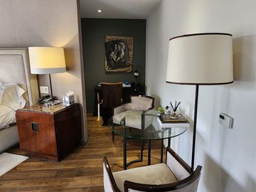 Venta exclusiva casa en condominio Bosques de las Lomas (R)