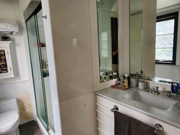 Venta exclusiva casa en condominio Bosques de las Lomas (R)