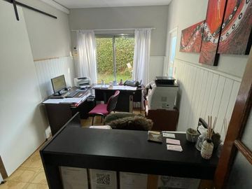 PH en venta de 4 dormitorios c/ cochera en Villa Buenos Aires