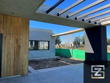 Casa en venta a estrenar  San Felipe Canning