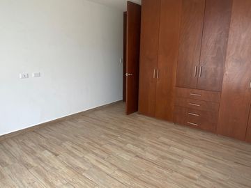 ESTRENA CASA EN ESQUINA  MUY CERCA DE ATLIXCAYOTL Y 11 SUR
