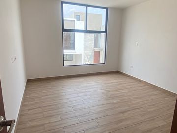 ESTRENA CASA EN ESQUINA  MUY CERCA DE ATLIXCAYOTL Y 11 SUR