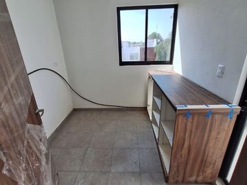 UDLA CASA NUEVA EN FRACC EL SUSPIRO