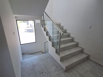UDLA CASA NUEVA EN FRACC EL SUSPIRO