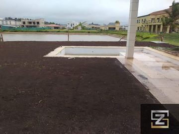 Casa en venta de 4 dormitorios salida a la laguna en El Rebenque
