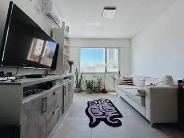 Departamento en venta de 2 dormitorios c/ cochera en Centro