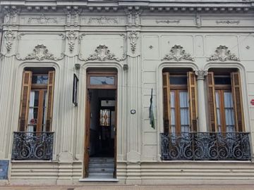 Casona antigua en venta - Tandil