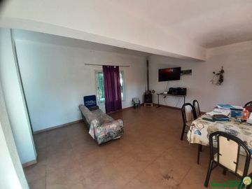 Casa en venta de 3 dormitorios c/ cochera en Parque del Virrey