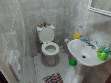 Dúplex en venta de 2 dormitorios c/ cochera en Costa Azul