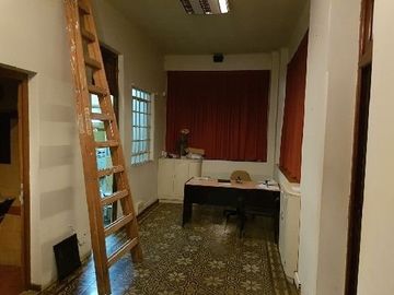 Interesante Casa Vta Para Oficinas Brown 689