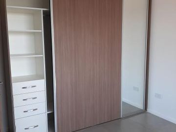 En VENTA dpto. 1 dormitorio c/balcón - Colón al 1800- Rep. de la Sexta, Rosario