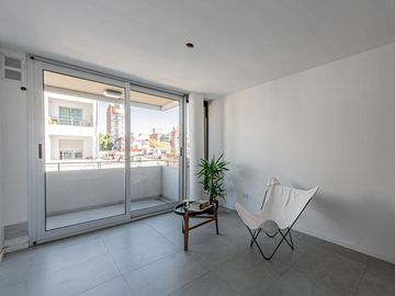 En VENTA dpto. 1 dormitorio c/balcón - Colón al 1800- Rep. de la Sexta, Rosario