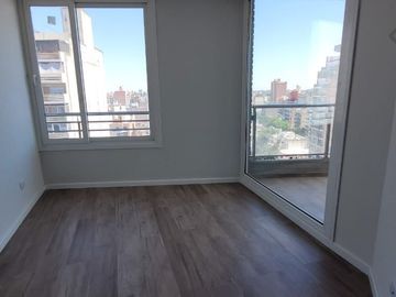 EN VENTA-Dpto 1 dorm. c/balcón-EMMA FUNDAR-Av Pellegrini al 1600-Rosario, Centro