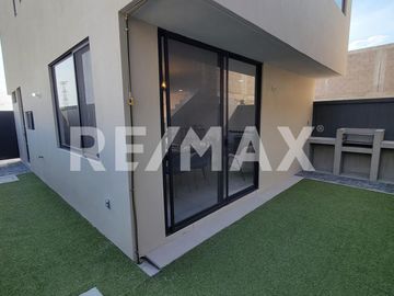 CASA EN VENTA CIUDAD MESETA.  - (3)