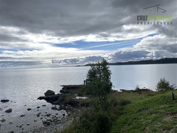 Casa en Venta en Playa Hermosa, moderna casa con acceso a la playa y gran vista
