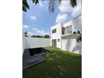 Plusvalia CASA NUEVA EN VENTA AL NORTE DE CUERNAVACA ESTILO MODERNO