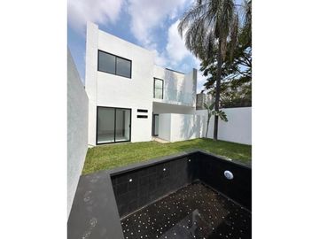 Plusvalia CASA NUEVA EN VENTA AL NORTE DE CUERNAVACA ESTILO MODERNO