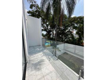 Plusvalia CASA NUEVA EN VENTA AL NORTE DE CUERNAVACA ESTILO MODERNO