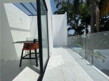 Plusvalia CASA NUEVA EN VENTA AL NORTE DE CUERNAVACA ESTILO MODERNO