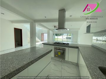 CASA SOLA NUEVA EN VENTA CON ATRACTIVO DISEÑO MODERNO Y SEGURIDAD