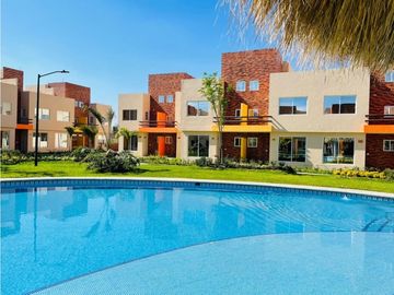 EN VENTA CASA NUEVA Y MODERNA CON SEGURIDAD EN EMILIANO ZAPATA