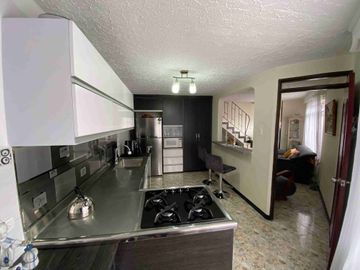 CASA EN VENTA EN SANTA MONICA/DOSQUEBRADAS