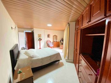 CASA EN VENTA EN SANTA MONICA/DOSQUEBRADAS