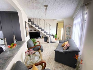CASA EN VENTA EN SANTA MONICA/DOSQUEBRADAS