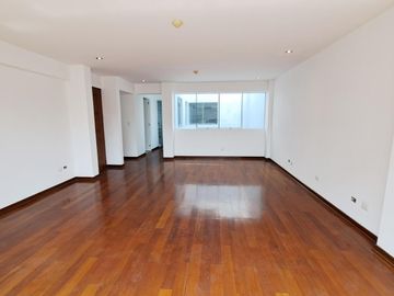 Se Vende Hermoso Departamento En Santiago De Surco En Estreno
