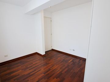 Se Vende Hermoso Departamento En Santiago De Surco En Estreno