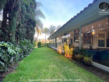 Casa de Lujo en Venta  San Bernardo, Zapopan, Jalisco.  Zona Andares