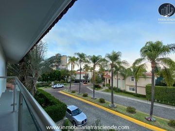 Casa de Lujo en Venta  San Bernardo, Zapopan, Jalisco.  Zona Andares