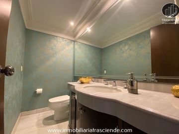 Casa de Lujo en Venta  San Bernardo, Zapopan, Jalisco.  Zona Andares
