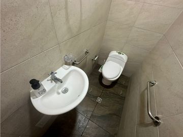 VENTA DE CASA EN EL B/ EL GRAN LIMONAR
