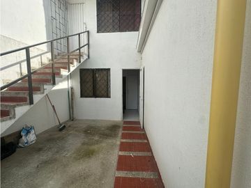 VENTA DE CASA EN EL B/ EL GRAN LIMONAR