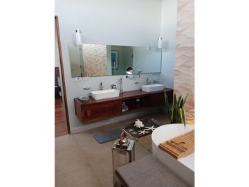 Casa en venta Lomas de Angelópolis Parque Guanajuato, Puebla.