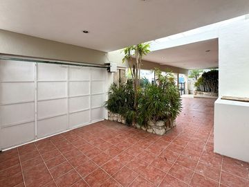 Casa en Venta con 7 recamaras en Pensiones Merida Yucatan