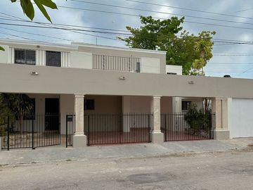 Casa en Venta con 7 recamaras en Pensiones Merida Yucatan